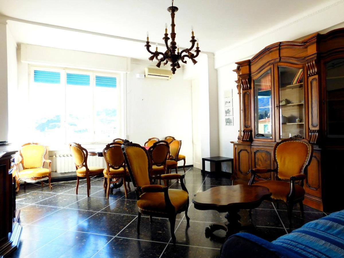 Quadrilocale Con Vista Apartment เลวานโต ภายนอก รูปภาพ