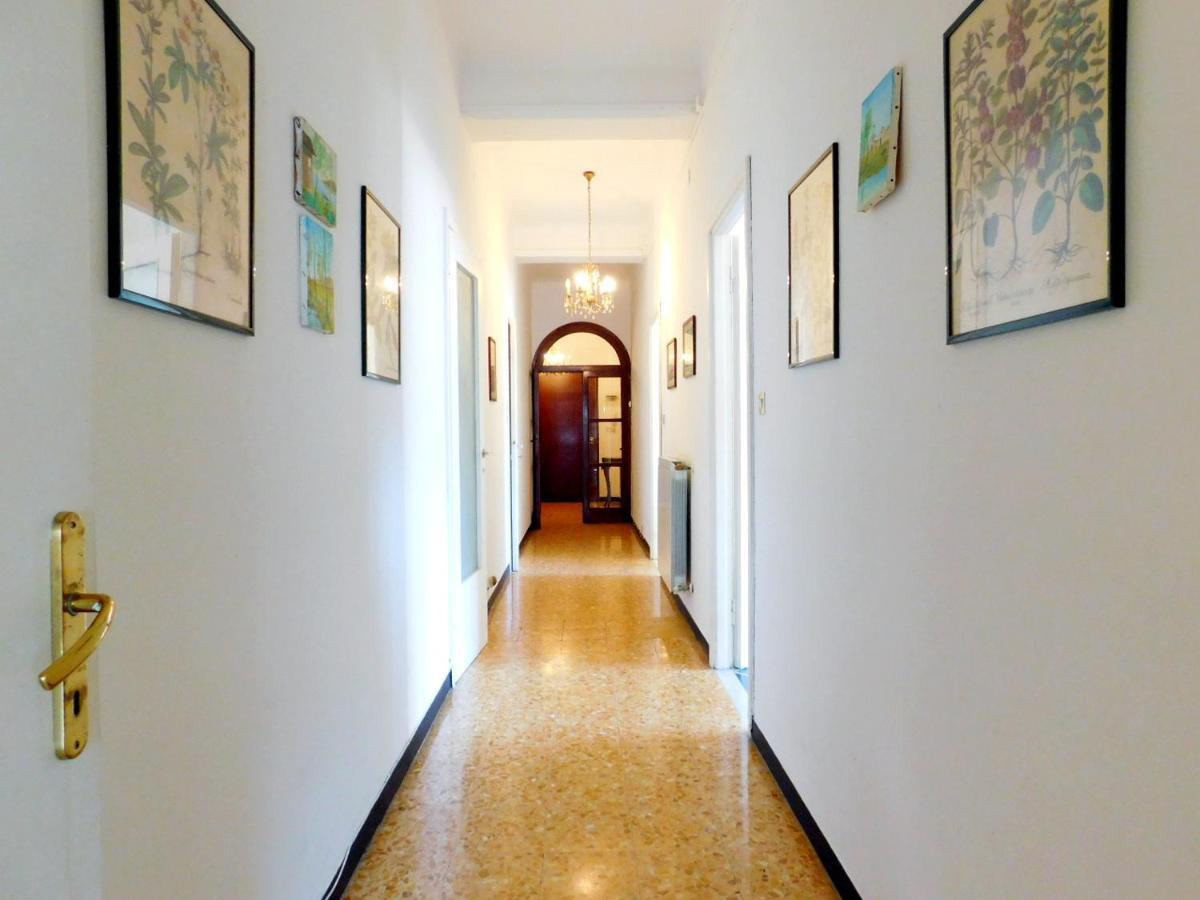 Quadrilocale Con Vista Apartment เลวานโต ภายนอก รูปภาพ