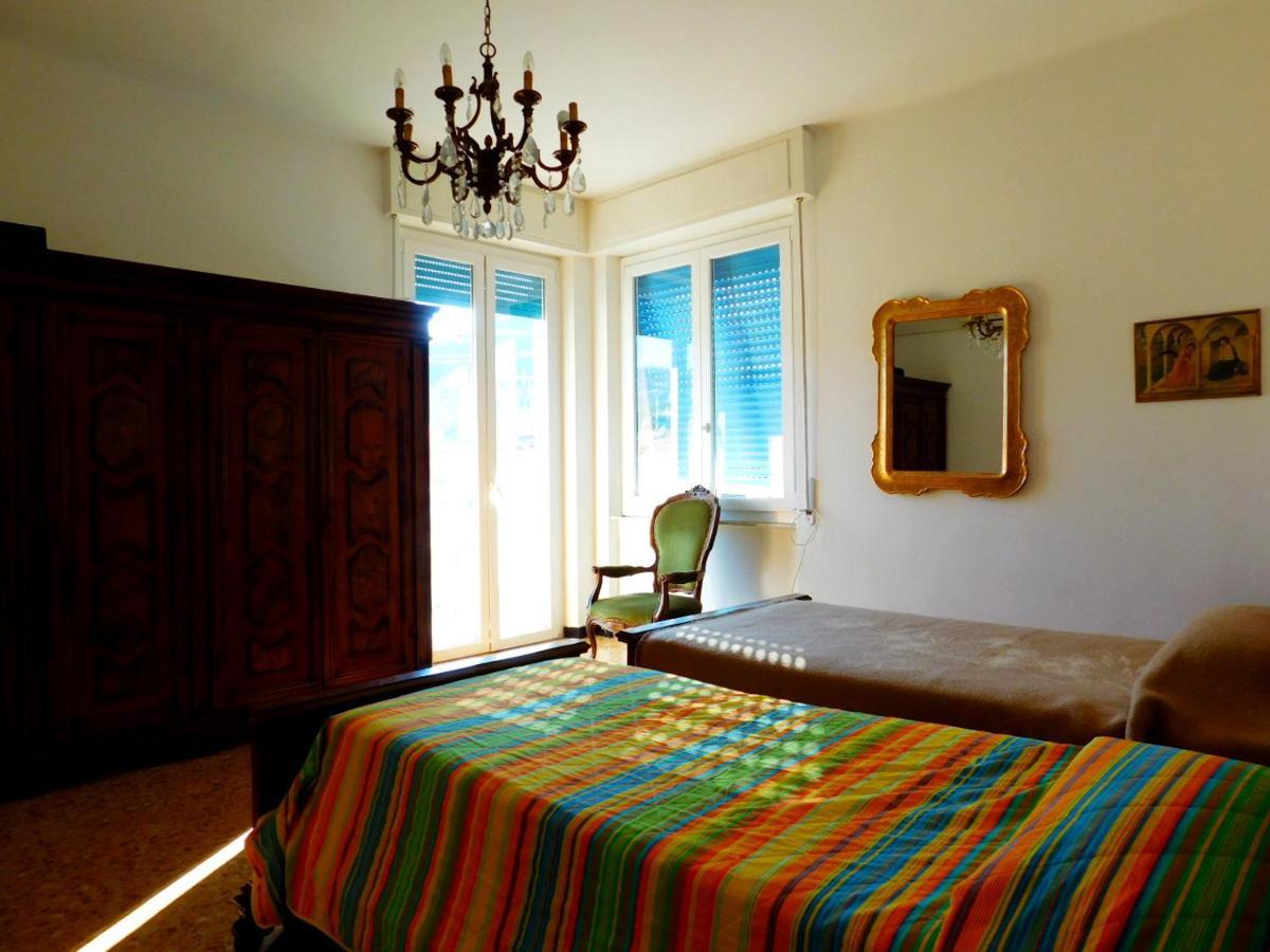Quadrilocale Con Vista Apartment เลวานโต ภายนอก รูปภาพ